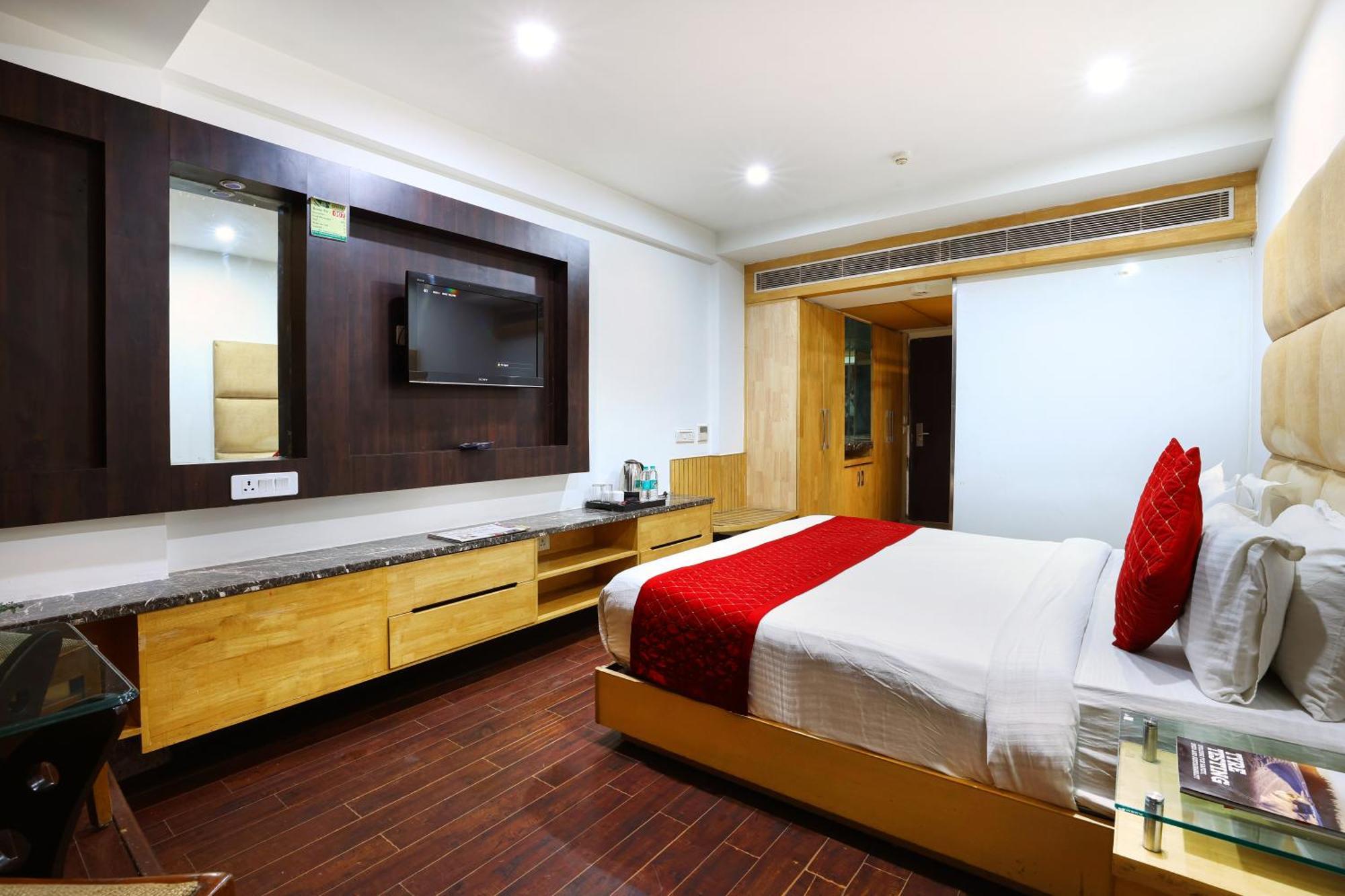 Airport Hotel Grand By Fantasia New Delhi Luaran gambar